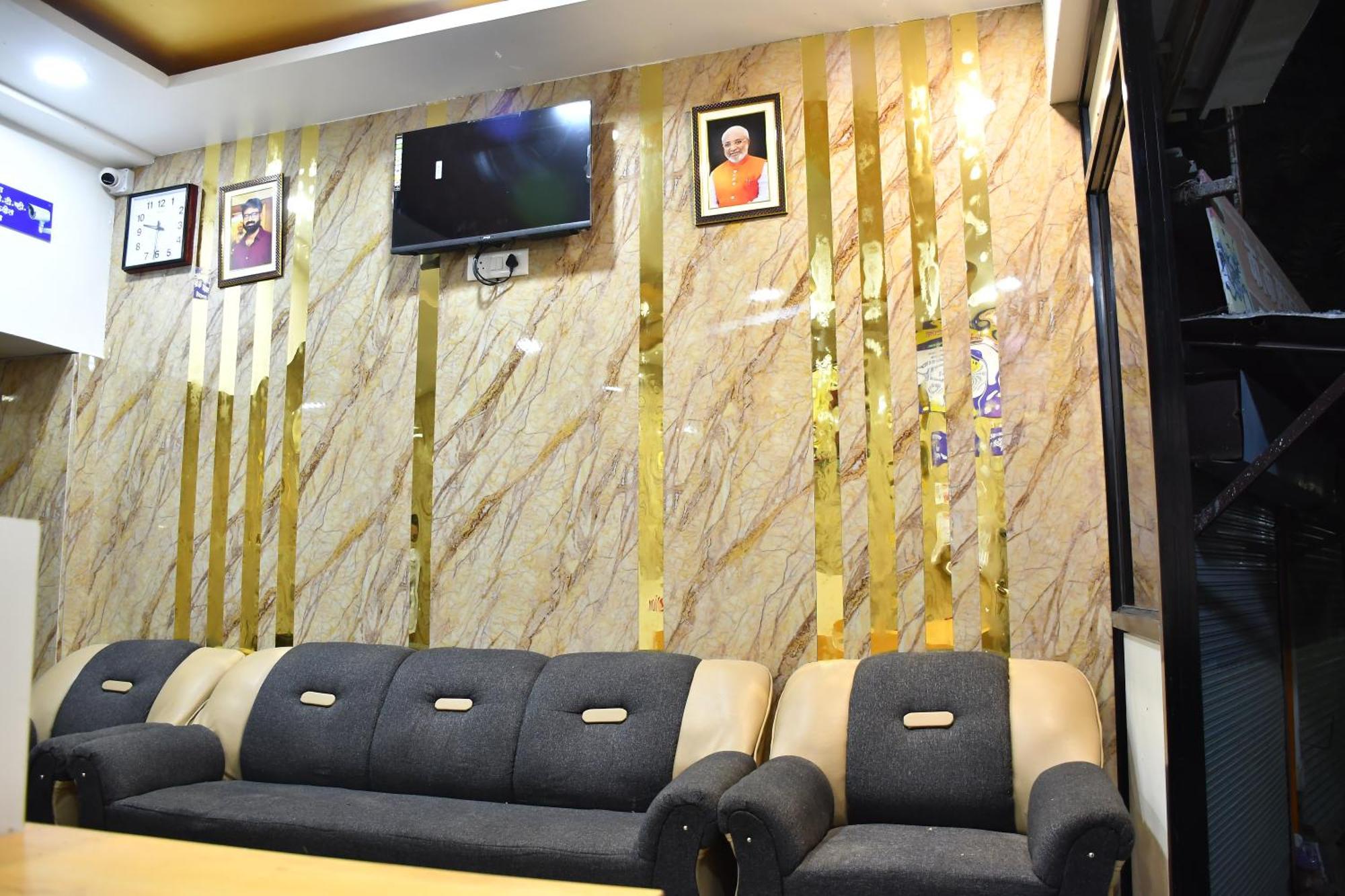 Hotel Kalika Residency Akalkot المظهر الخارجي الصورة